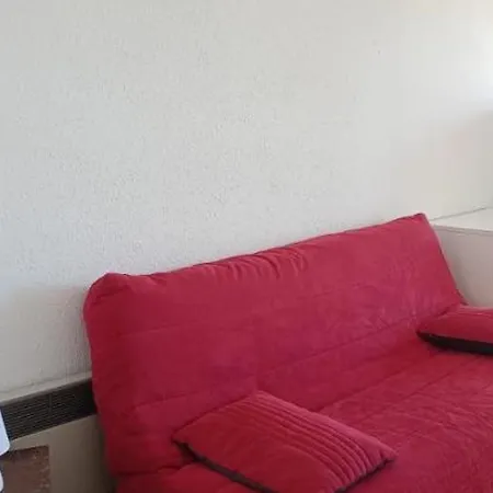 Agreable F1 Avec Balcon A Balaruc-les-bains, 4 Couchages, Animaux Admis - Fr-1-680-10